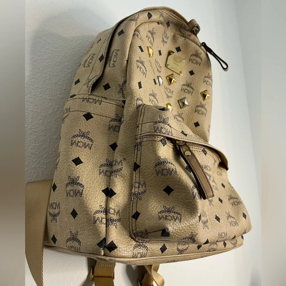MCM STUDDED BACKPACK ๐ - Picture 2 of 13